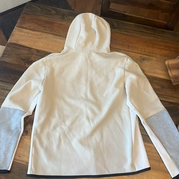 Nike Tech Men's Fleece Windrunner Full-Zip Jacket - Picture 8 of 9